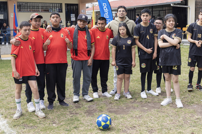 Estudiantes de la Unidad Educativa Especializada del Norte