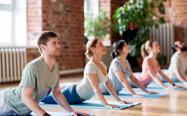 Posturas de yoga: de principiante a avanzado