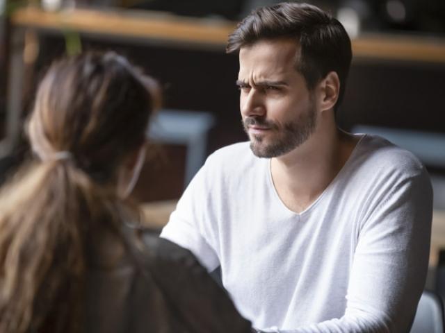 Persona extrañada no cree mentiras